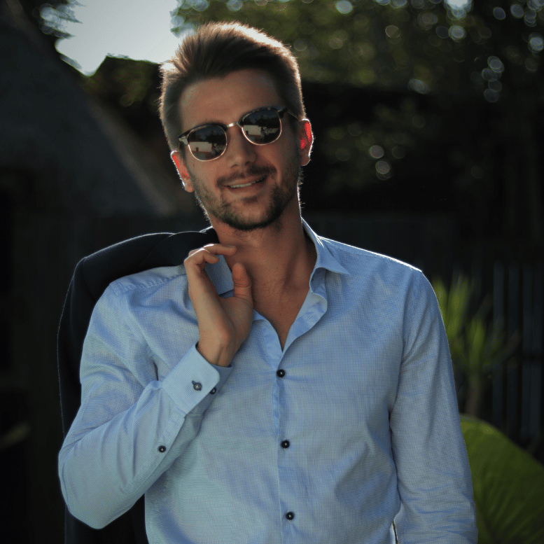 Markus S.
